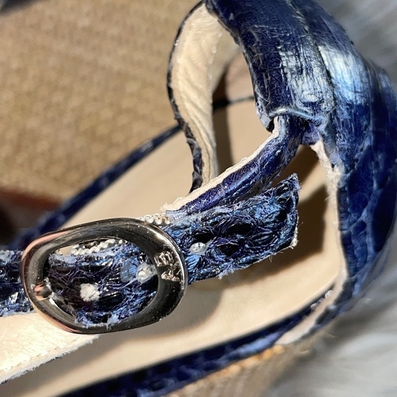 EUC Alexandre Birman Blue Snakeskin Strappy Platform Wedges Size 8.5 - Picture 7 of 12